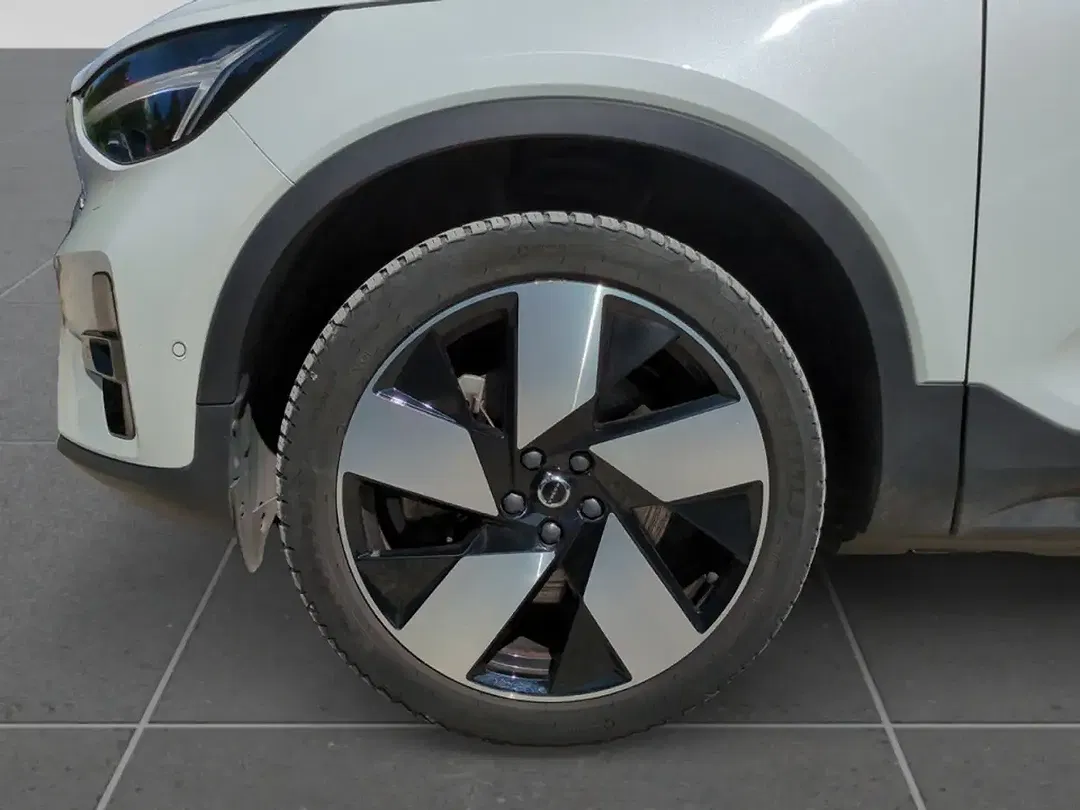 Volvo C40 eAWD Recharge Ultimate - Thumbnail 9