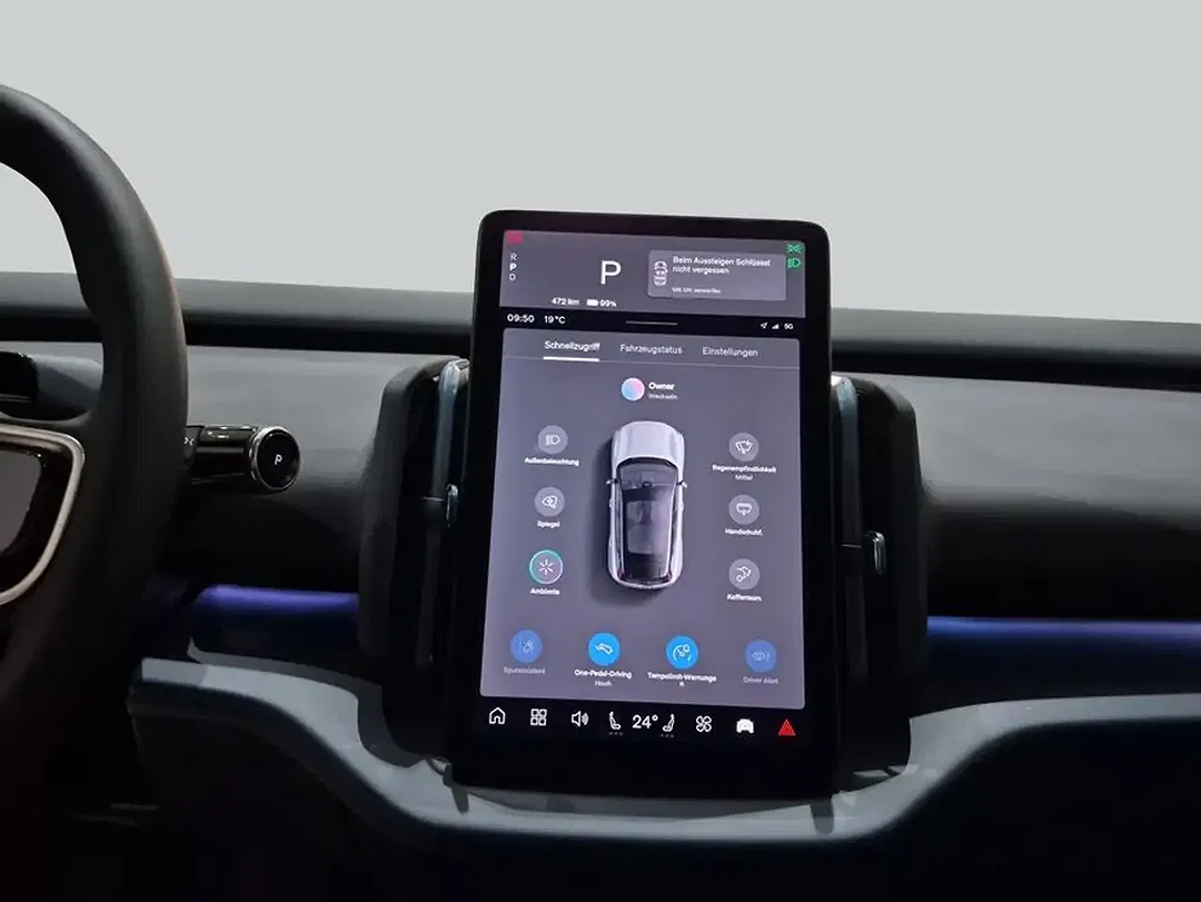 Volvo EX30 Extended Range Edition - Thumbnail 16