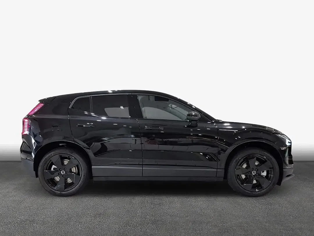 Volvo EX30 Extended Range Edition - Thumbnail 6