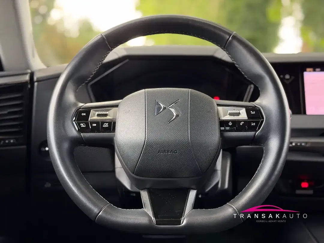 DS Automobiles DS 4 - Thumbnail 13