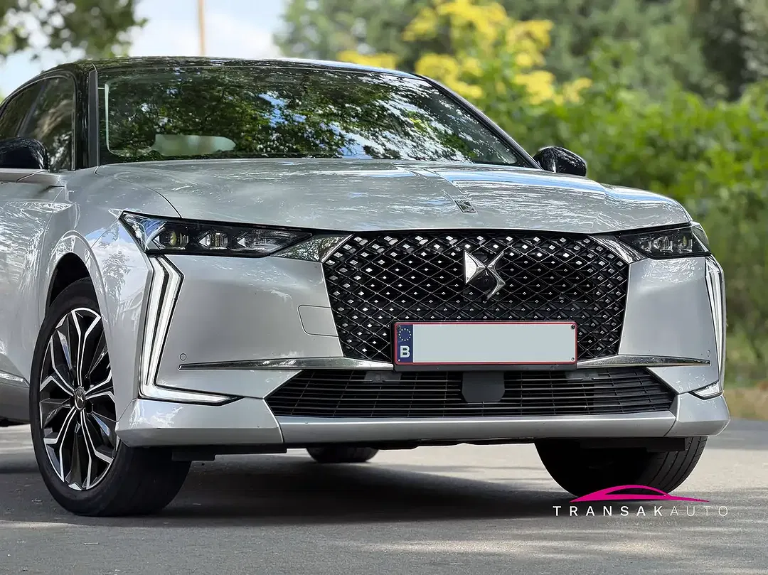 DS Automobiles DS 4 - Thumbnail 4