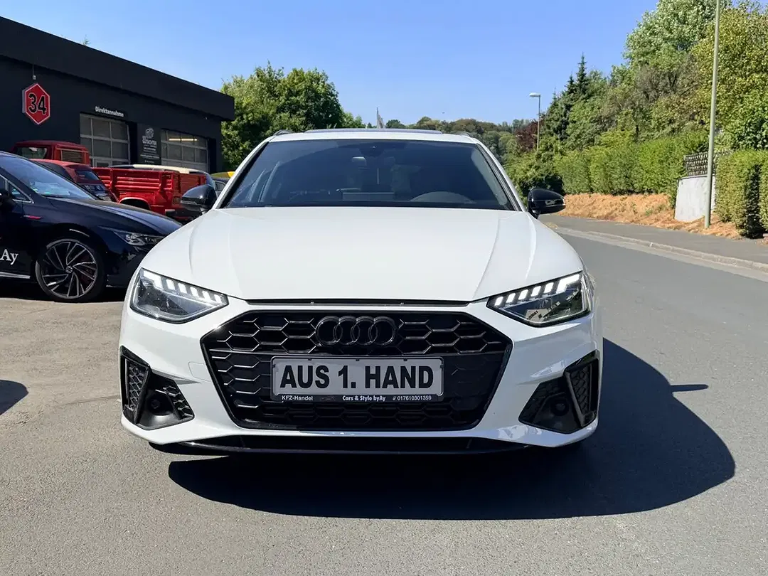 Audi A4 35 TFSI Avant S line - Thumbnail 11