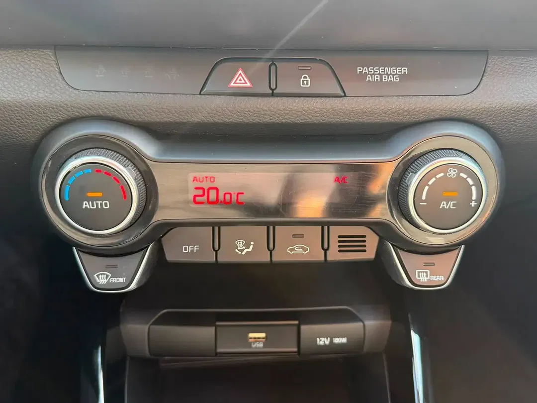 Kia Stonic 1.0 - Thumbnail 13