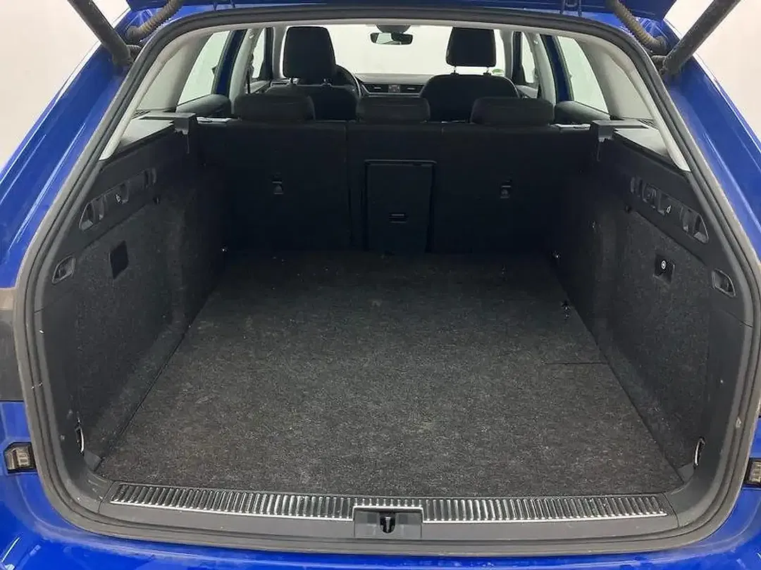 Skoda Superb 1.4 TSI iV DSG AUT Combi Style - foto 9