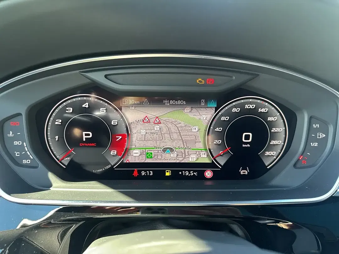 Audi S8 TFSI quattro Matrix LED - Thumbnail 10