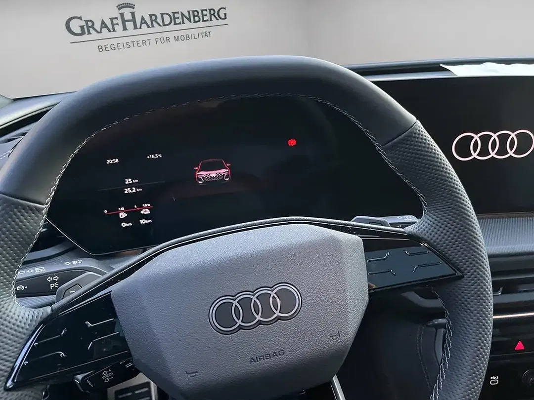 Audi Q5 quattro - Thumbnail 13