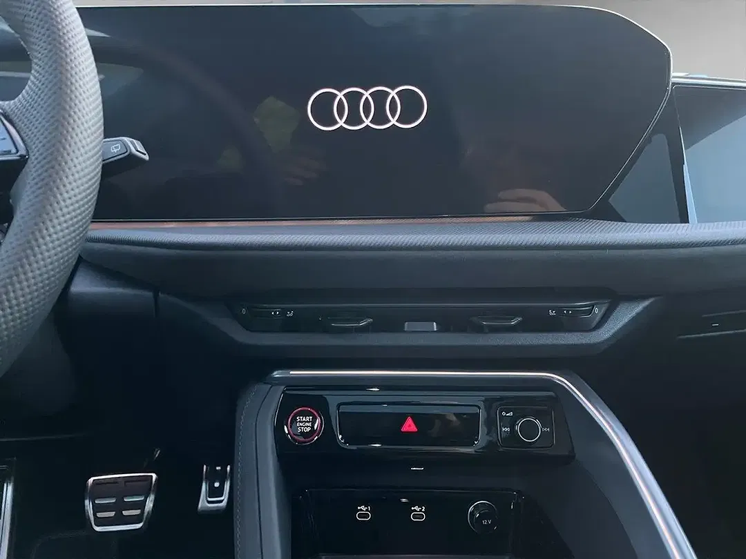 Audi Q5 quattro - Thumbnail 15