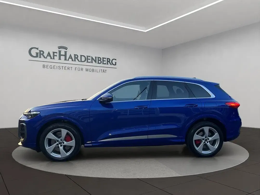 Audi Q5 quattro - Thumbnail 2