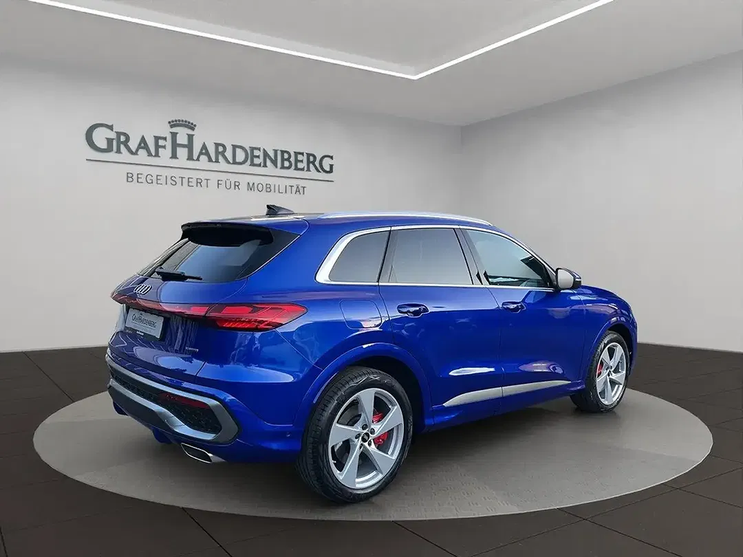 Audi Q5 quattro - Thumbnail 6