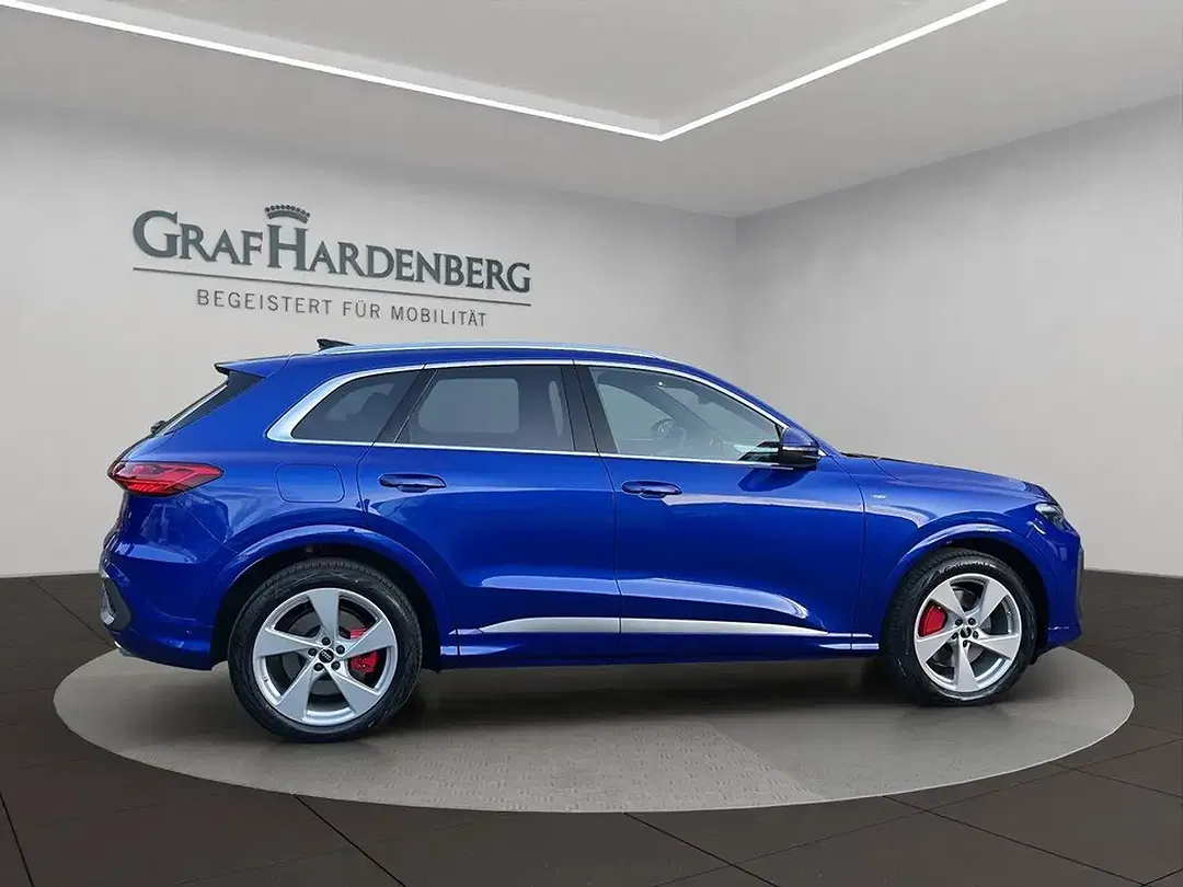 Audi Q5 quattro - Thumbnail 7
