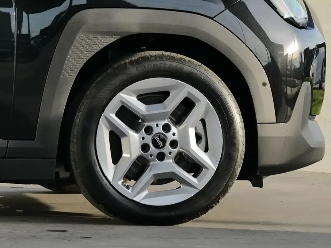 MINI Aceman - Thumbnail 4