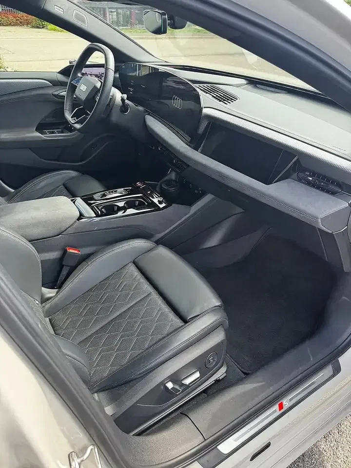 Audi S6 e-tron quattro Avant Edition One - Thumbnail 13