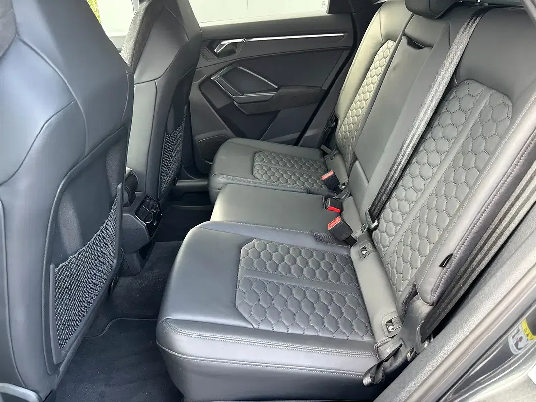 Audi RS Q3 Matrix LED Sportback - Thumbnail 10