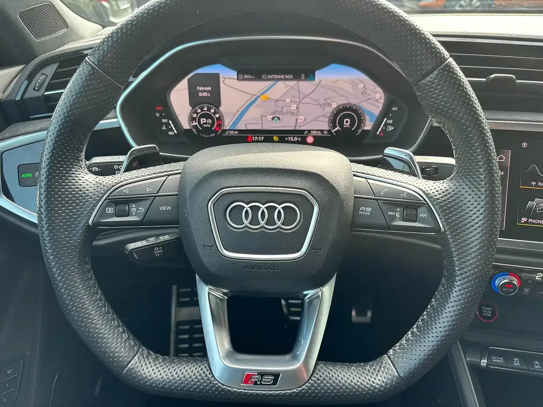 Audi RS Q3 Matrix LED Sportback - Thumbnail 12