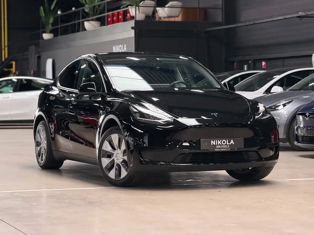 Tesla Model Y RWD Premium - Afbeelding 1