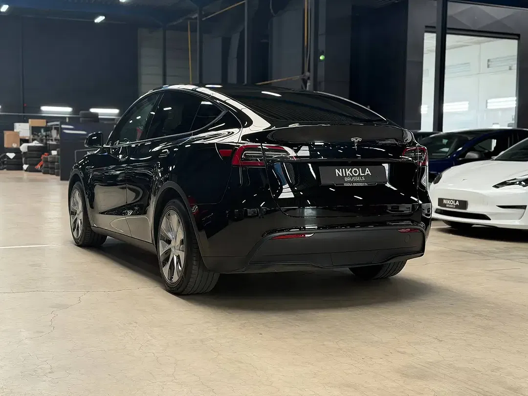 Tesla Model Y RWD Premium - foto 2