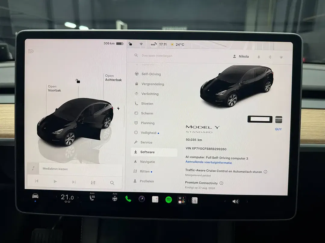Tesla Model Y RWD Premium - Thumbnail 20