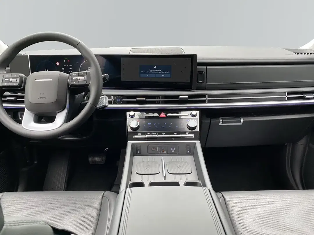 Hyundai SANTA FE Hybrid 4WD Intro - Thumbnail 9
