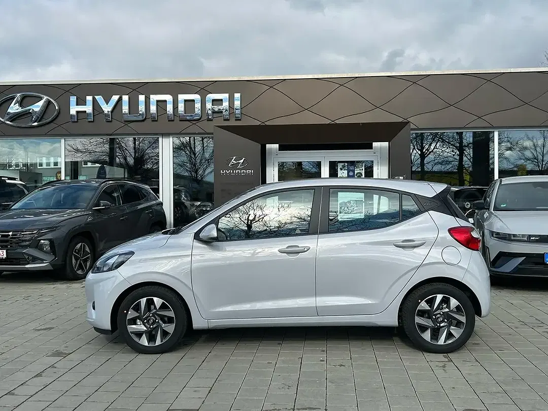 Hyundai i10 1.2 Trend - Thumbnail 3