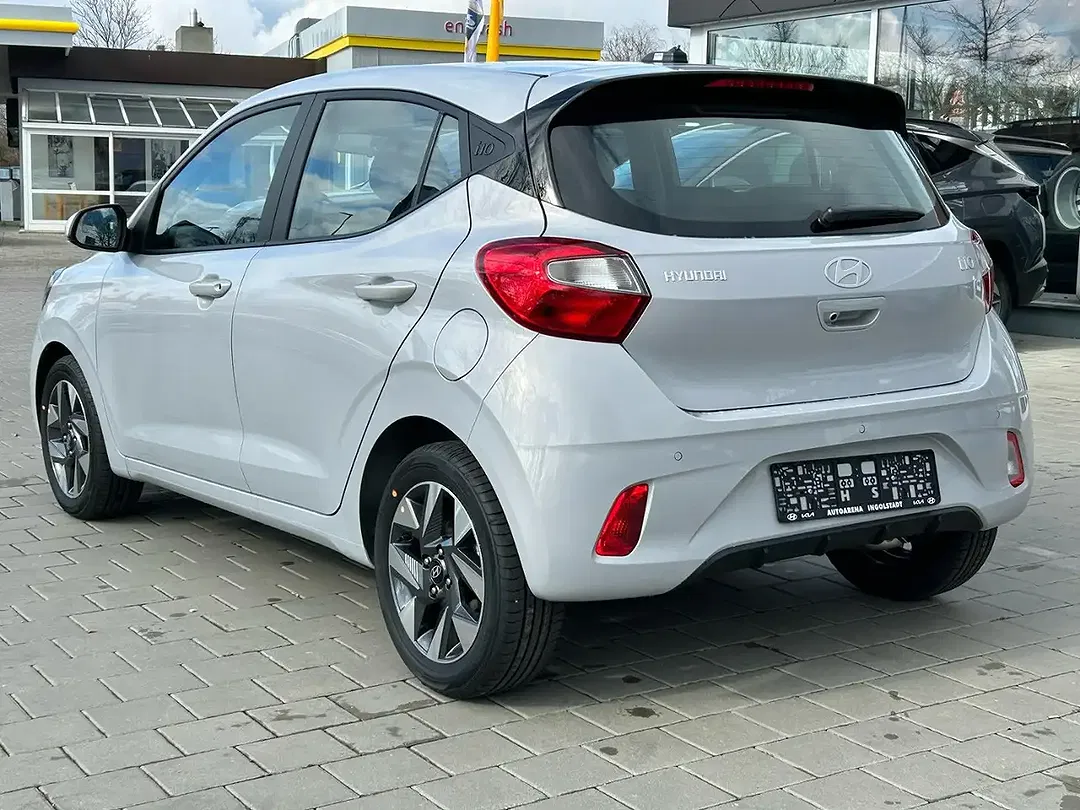 Hyundai i10 1.2 Trend - Thumbnail 4
