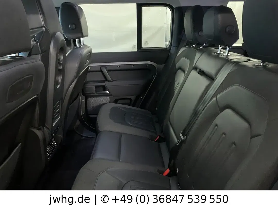 Land Rover Defender 110 - Thumbnail 7
