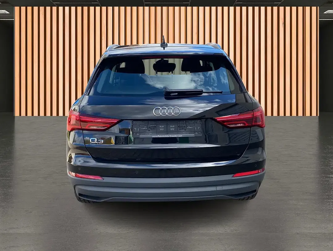 Audi Q3 45 TFSI e PHEV - Thumbnail 17