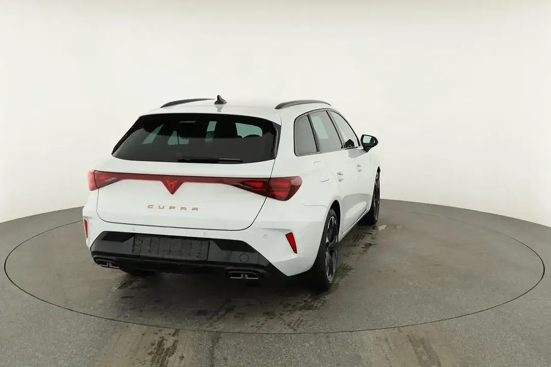 CUPRA Leon 1.5 eTSI DSG Sportstourer - Thumbnail 14