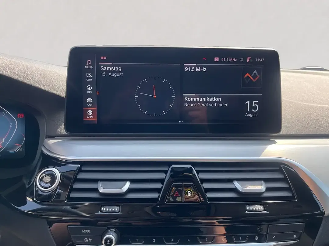 BMW 530 xDrive - Thumbnail 13