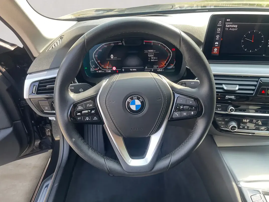 BMW 530 xDrive - Thumbnail 14