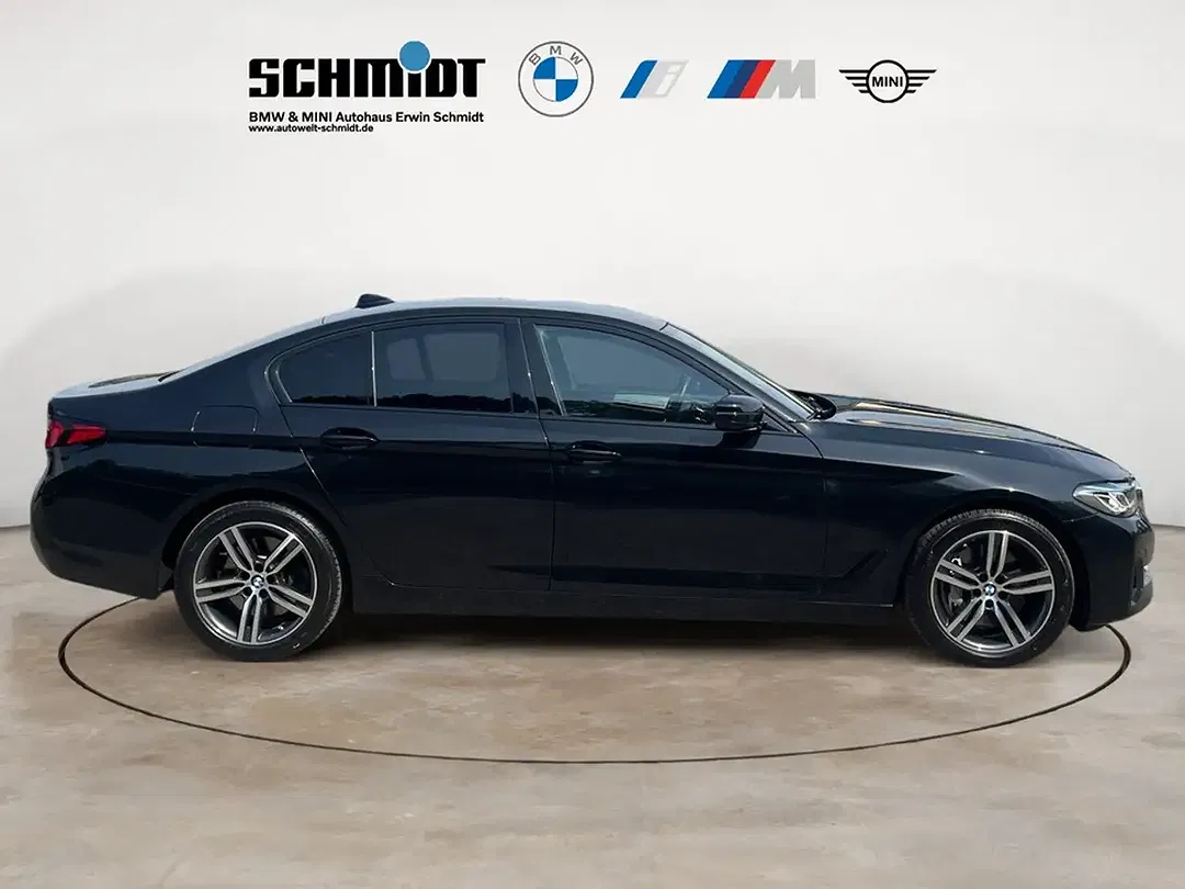 BMW 530 xDrive - Thumbnail 7