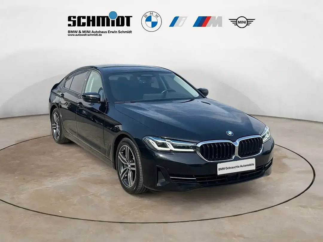 BMW 530 xDrive - Thumbnail 8