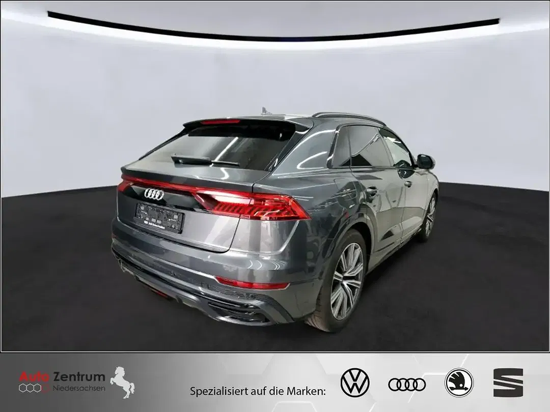 Audi Q8 55 TFSI S line - Thumbnail 4