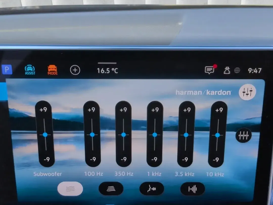 Volkswagen Golf R Performance - Thumbnail 13