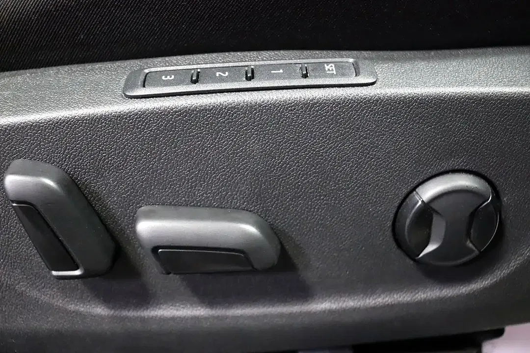 Skoda Octavia iV DSG Combi Style - Thumbnail 10