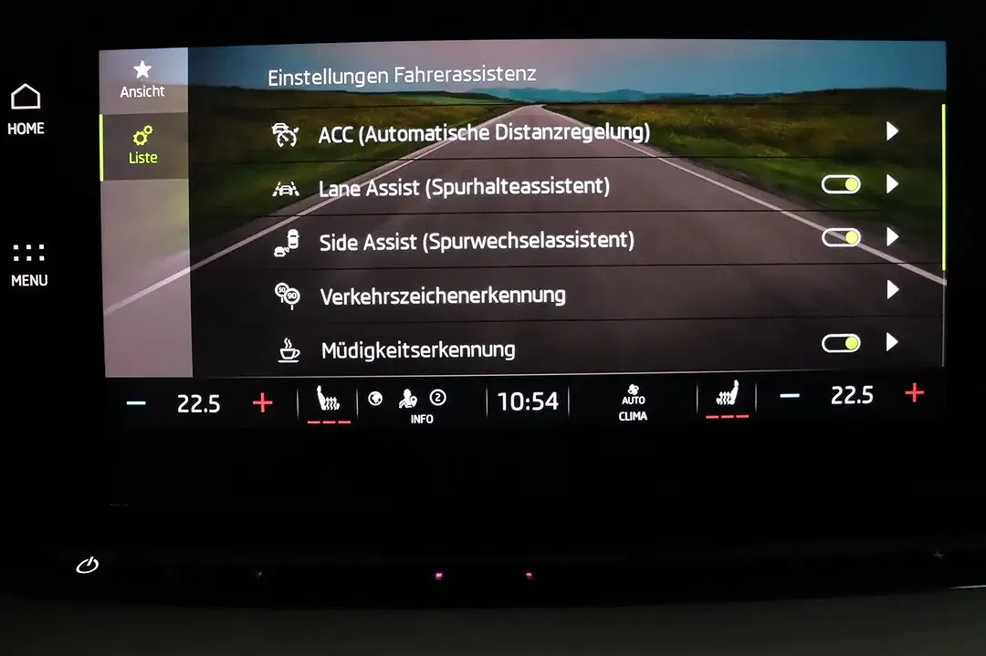 Skoda Octavia iV DSG Combi Style - Thumbnail 13