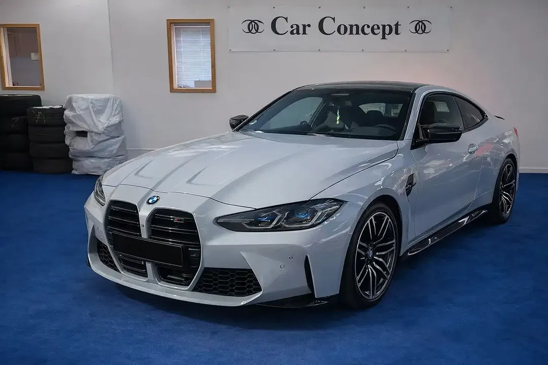 BMW M4 Competition - foto 1