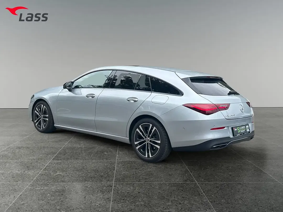 Mercedes-Benz CLA 180 AUT Progressive - Thumbnail 3