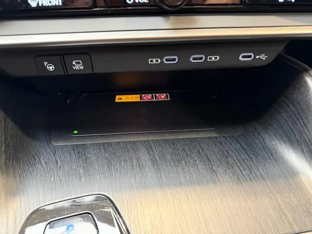 Lexus RZ - Thumbnail 12