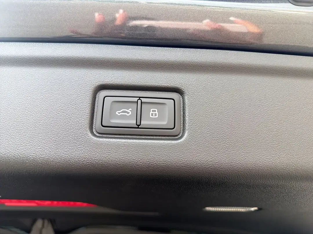 Audi A6 e-tron S line - foto 15