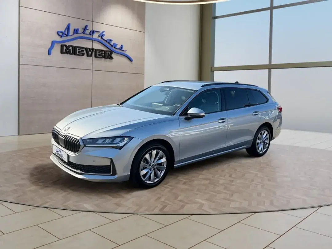 Skoda Superb 2.0 TDI DSG Combi - Afbeelding 1