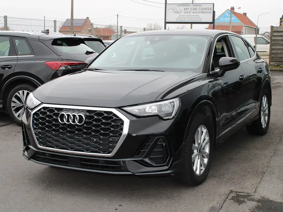 Audi Q3 35 TFSI - Thumbnail 4