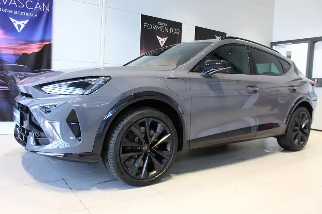 CUPRA Formentor 1.5 TSI PHEV VZ Edition - Thumbnail 5