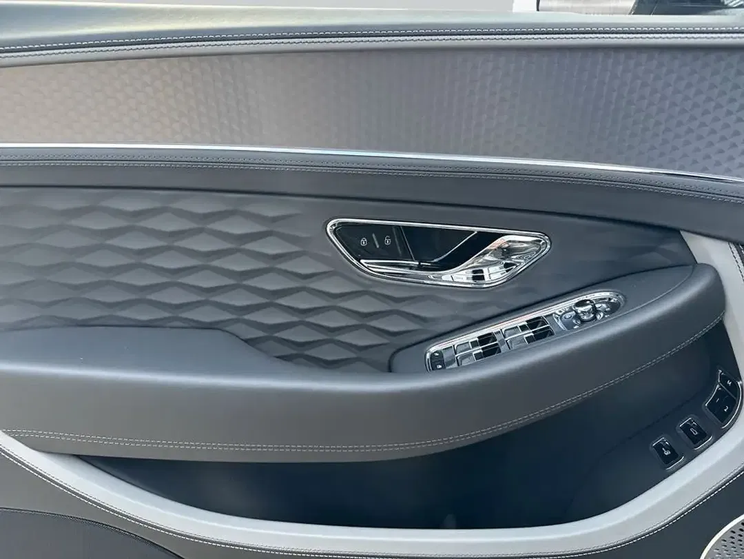 Bentley Continental GT 4.0 V8 Hybrid Speed - Thumbnail 21