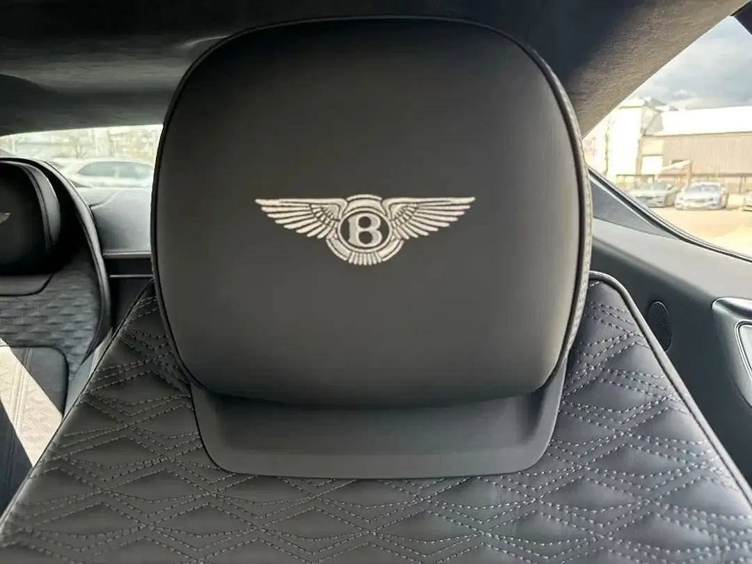 Bentley Continental GT 4.0 V8 Hybrid Speed - Thumbnail 26