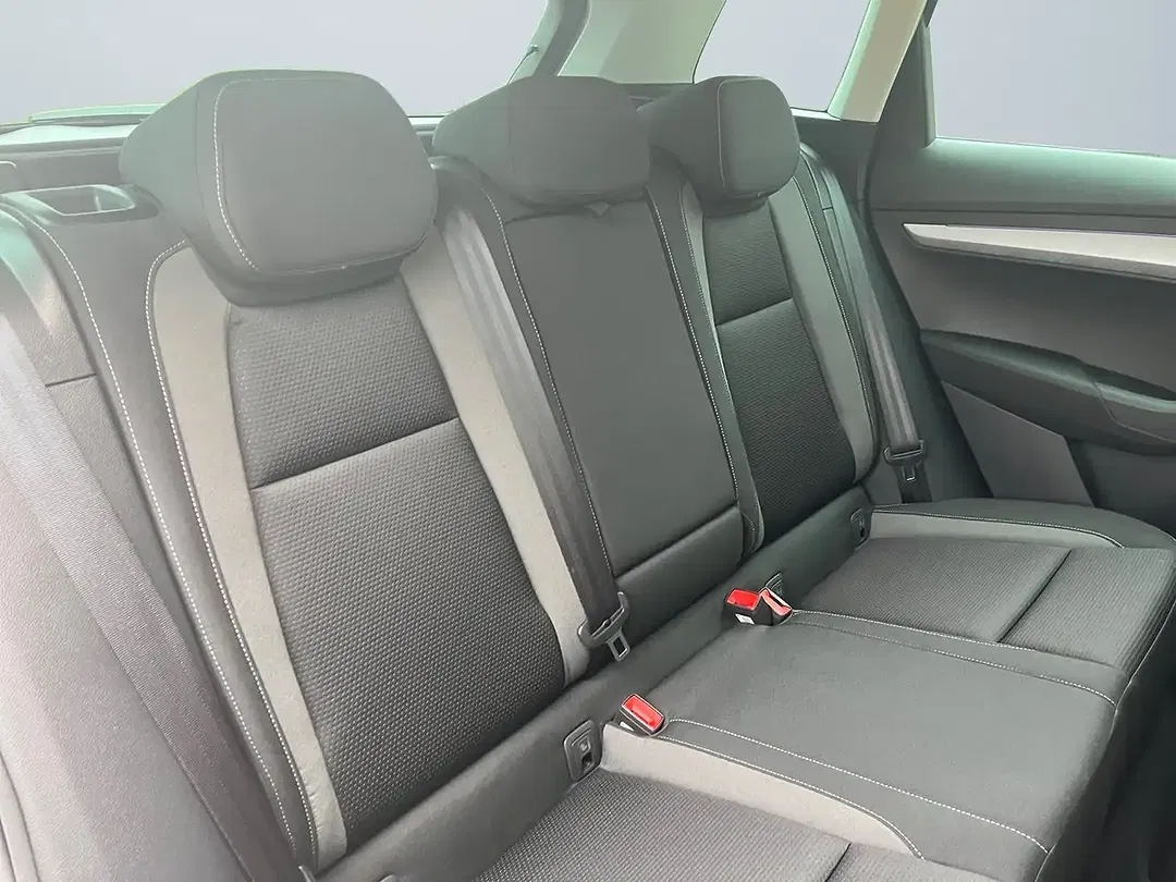 Skoda Karoq 1.5 TSI DSG Tour - Thumbnail 11