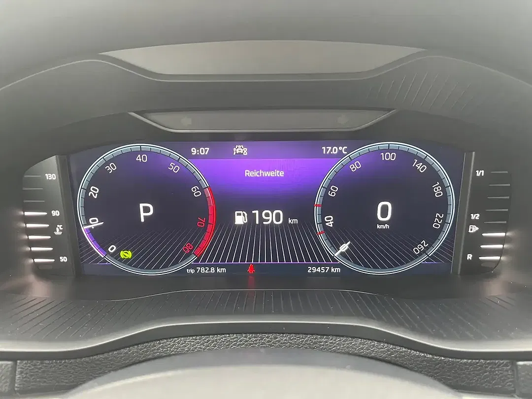 Skoda Karoq 1.5 TSI DSG Tour - Thumbnail 12