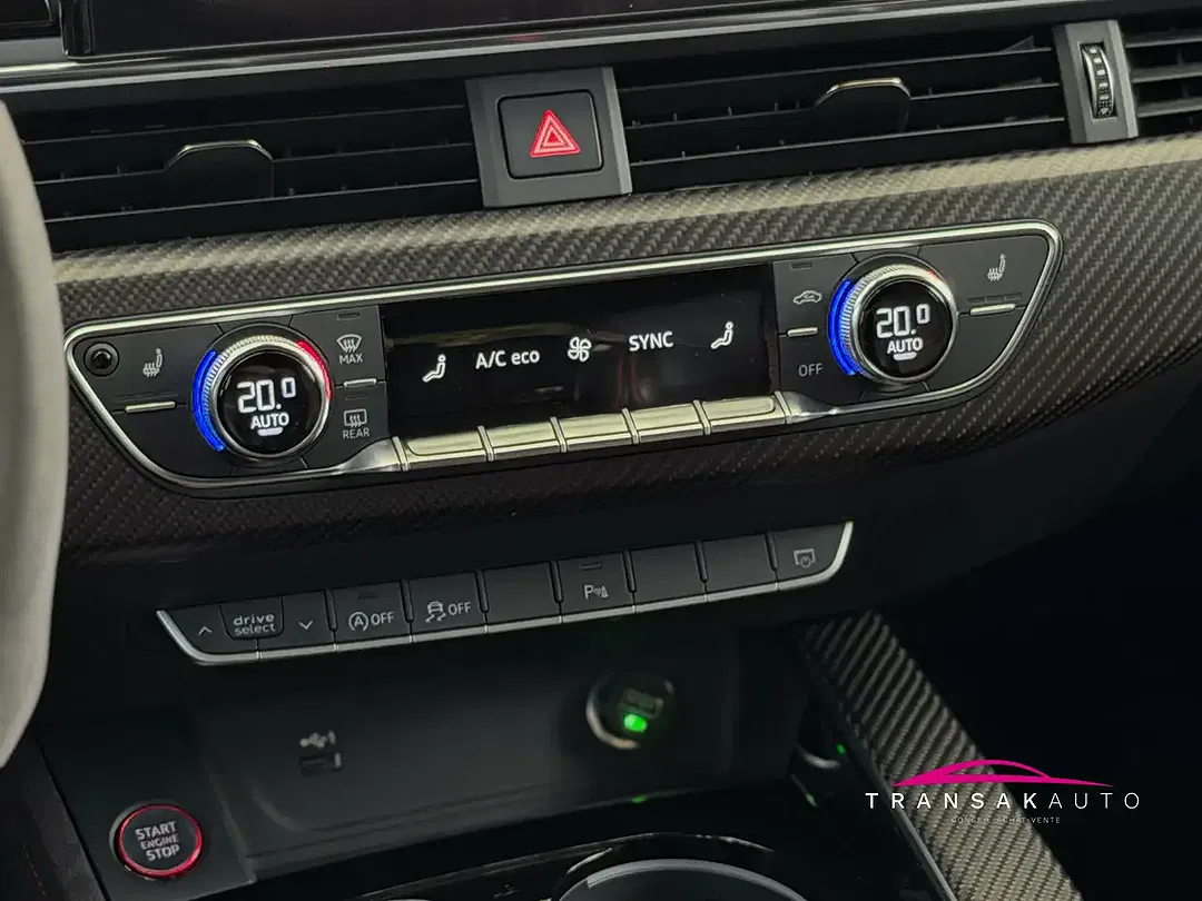 Audi RS4 2.9 V6 TFSI tiptronic quattro - Thumbnail 36