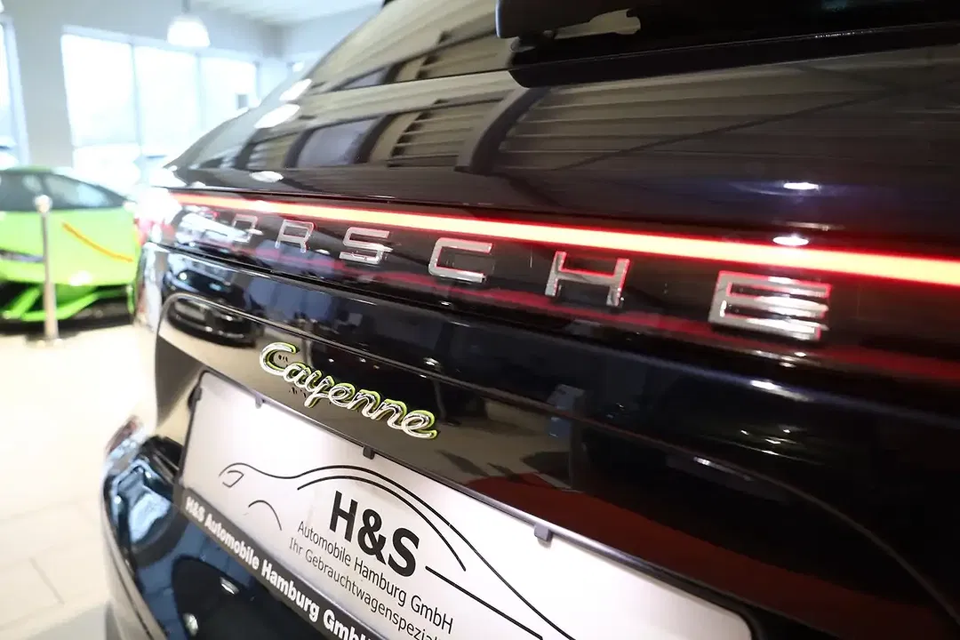 Porsche Cayenne E-Hybrid - Thumbnail 9