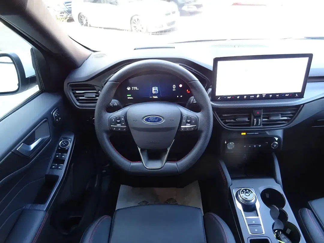 Ford Kuga ST-Line X - Thumbnail 8