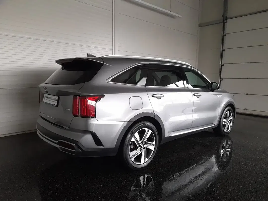 Kia Sorento PHEV 4WD - foto 2
